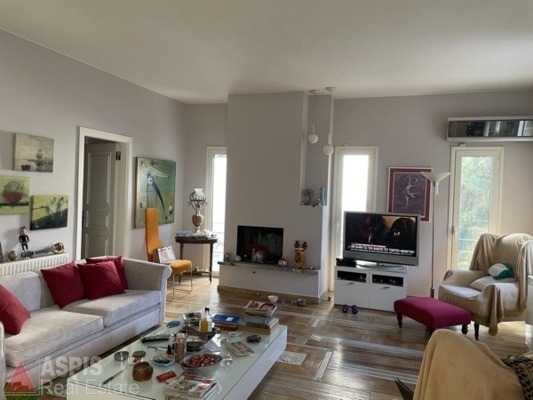 (For Sale) Residential Detached house || East Attica/Paiania - 365 Sq.m, 5 Bedrooms, 500.000€