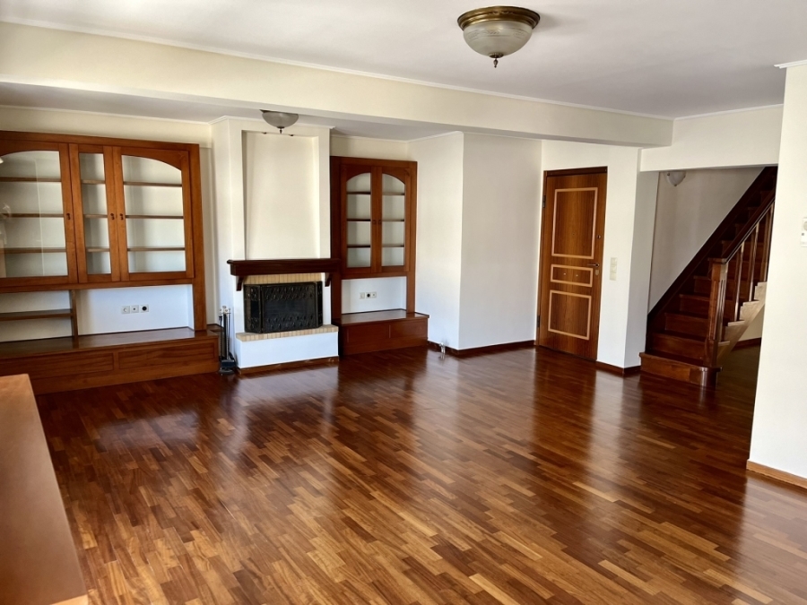 (For Sale) Residential Maisonette || Athens Center/Kaisariani - 139 Sq.m, 3 Bedrooms, 390.000€