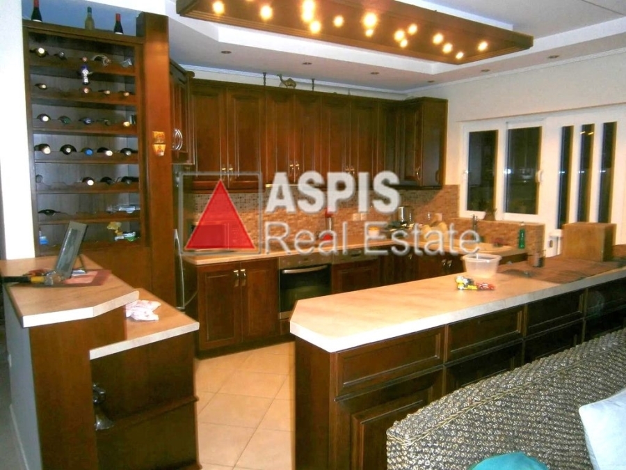 (For Rent) Residential Detached house || East Attica/Koropi - 155 Sq.m, 4 Bedrooms, 1.500€