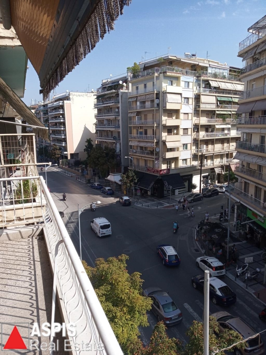 (For Sale) Residential Apartment || Thessaloniki Center/Thessaloniki - 60 Sq.m, 2 Bedrooms, 135.000€