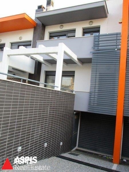 (For Sale) Residential Maisonette || Thessaloniki Suburbs/Thermi - 220 Sq.m, 4 Bedrooms, 265.000€