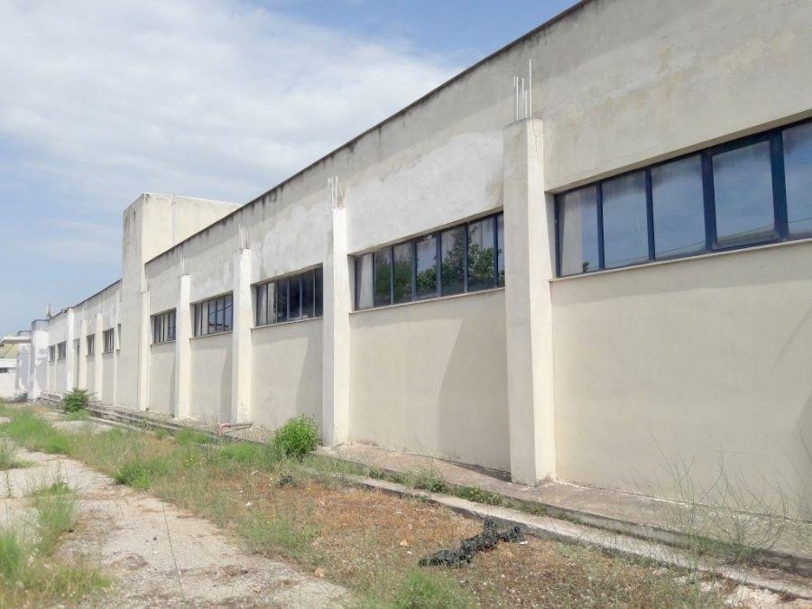 (For Sale) Commercial Industrial Area || Athens North/Metamorfosis - 1.780 Sq.m, 1.850.000€