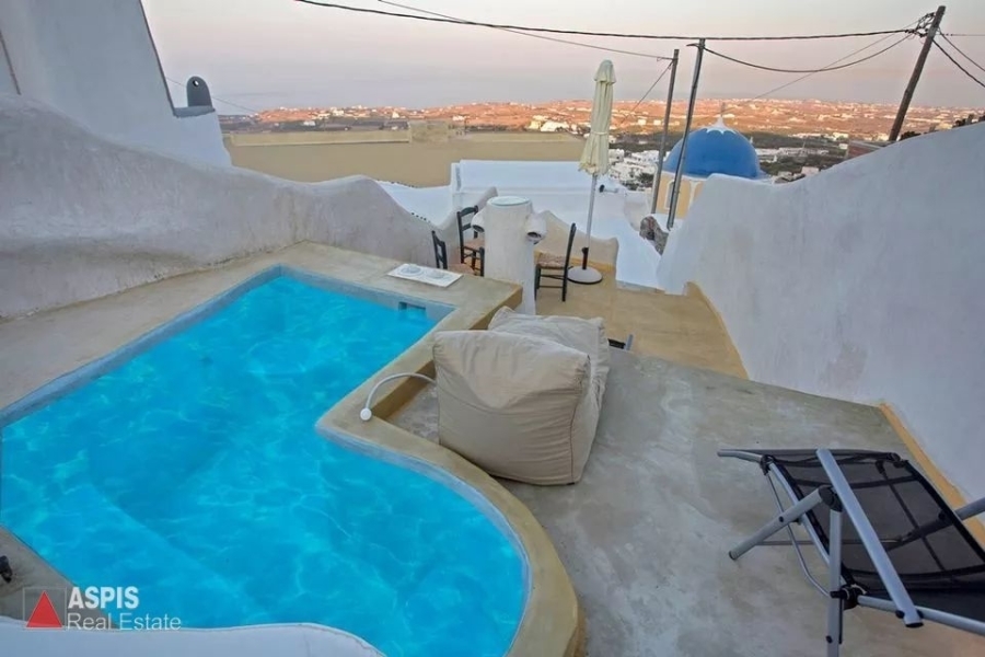 (For Sale) Other Properties Investment property || Cyclades/Santorini-Thira - 120 Sq.m, 650.000€