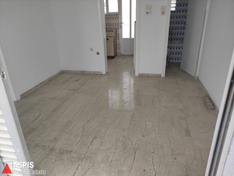 (For Sale) Residential Apartment || Piraias/Piraeus - 32 Sq.m, 1 Bedrooms, 110.000€