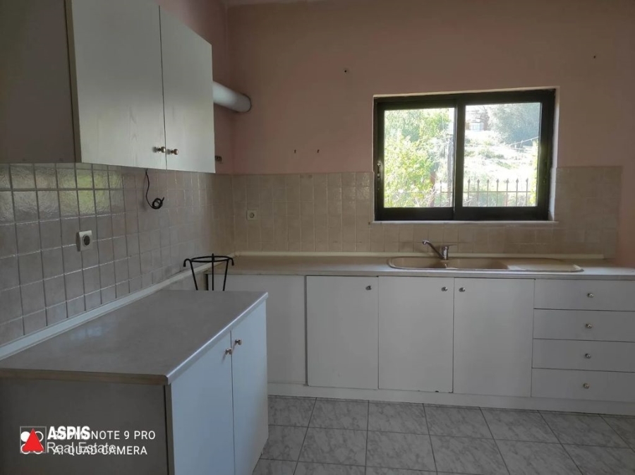 (Προς Πώληση) Κατοικία Μονοκατοικία || Ν. Εύβοιας/Αυλίδα - 94 τ.μ, 3 Υ/Δ, 110.000€