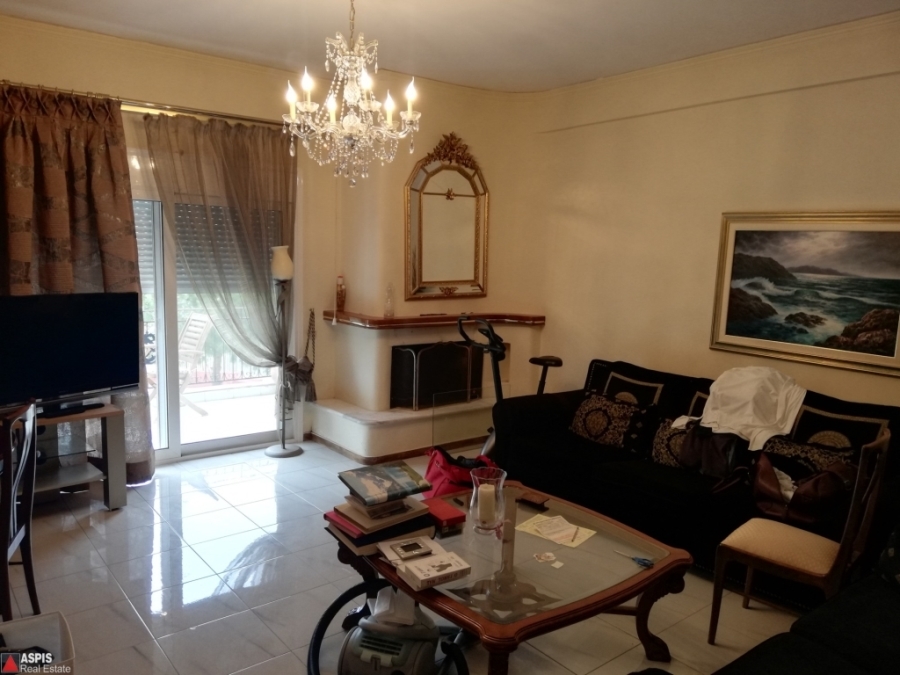 (For Sale) Residential Floor Apartment || Piraias/Korydallos - 94 Sq.m, 3 Bedrooms, 240.000€