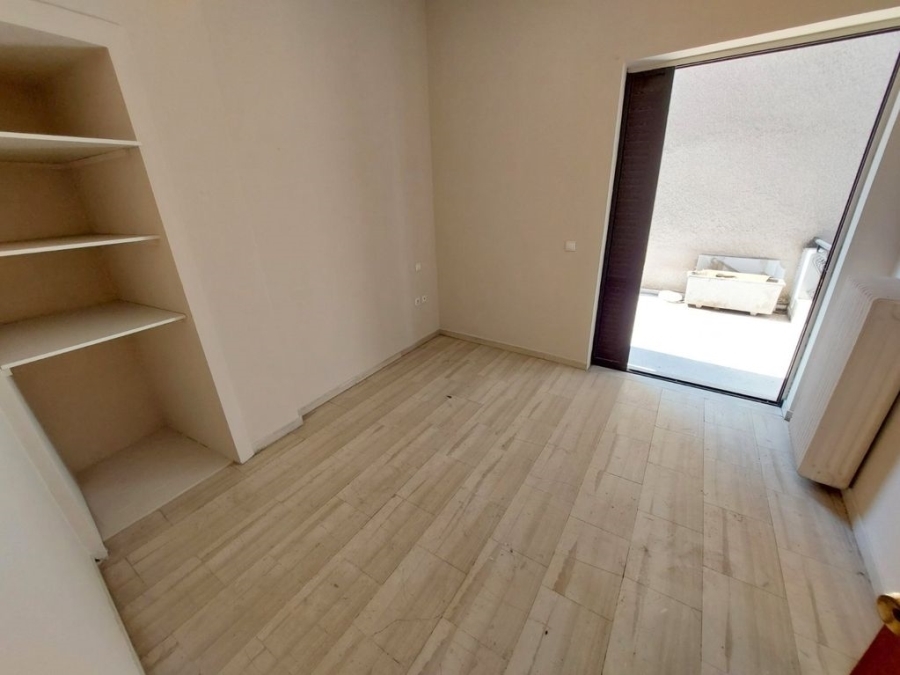 (Προς Πώληση) Κατοικία Οροφοδιαμέρισμα || Αθήνα Δυτικά/Χαϊδάρι - 125 τ.μ, 3 Υ/Δ, 200.000€