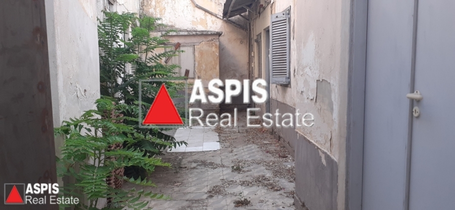 (For Sale) Land Plot || Piraias/Piraeus - 128 Sq.m, 85.000€