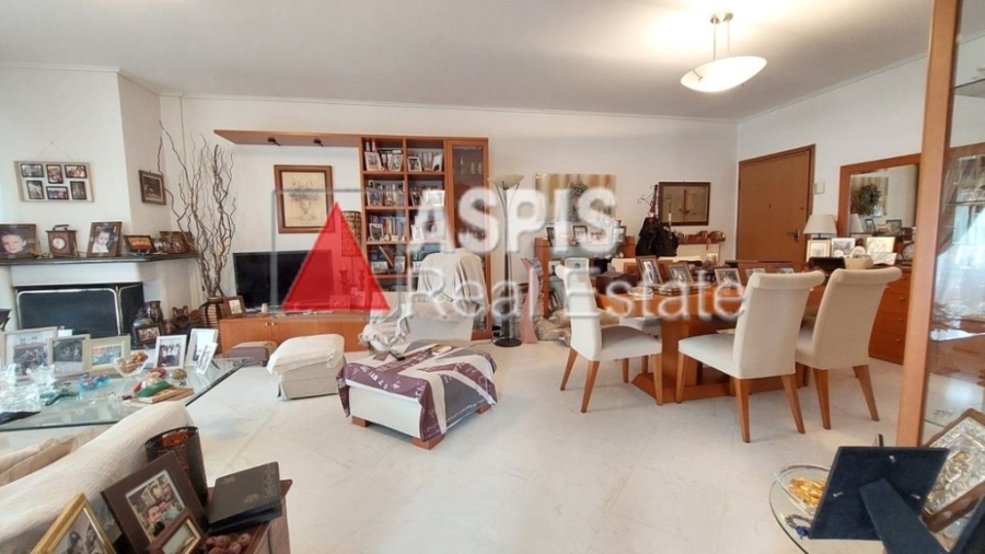 (For Sale) Residential Apartment || Athens South/Glyfada - 123 Sq.m, 3 Bedrooms, 640.000€