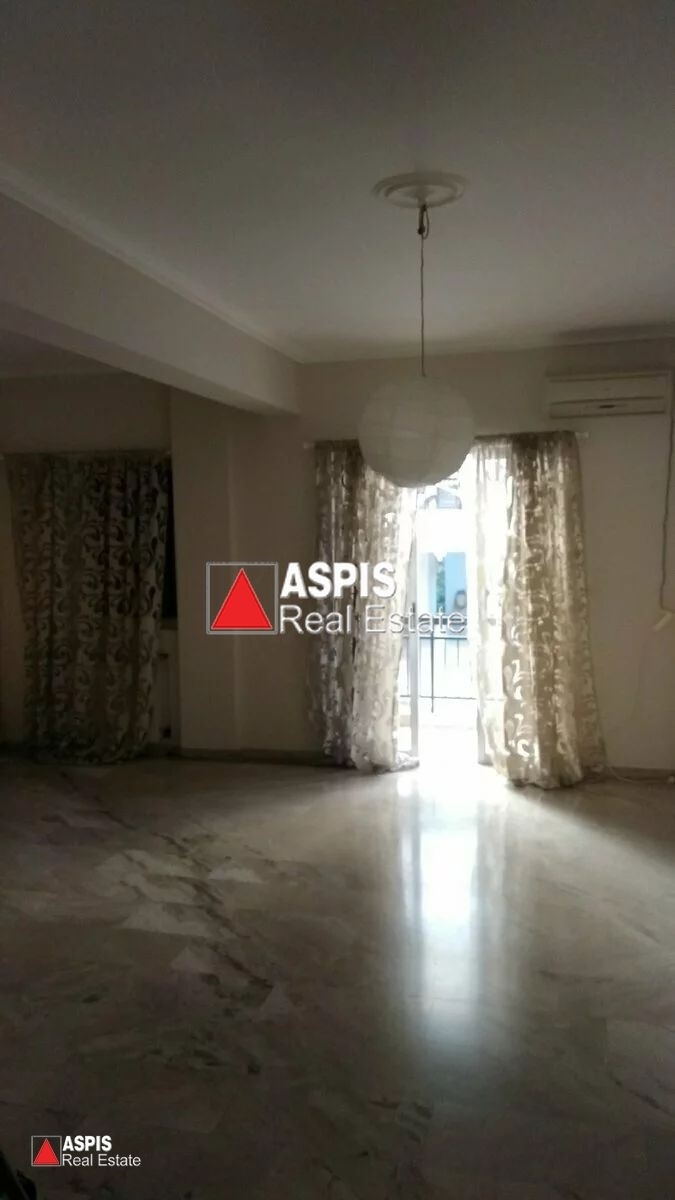 (For Sale) Residential Floor Apartment || Piraias/Korydallos - 130 Sq.m, 2 Bedrooms, 220.000€