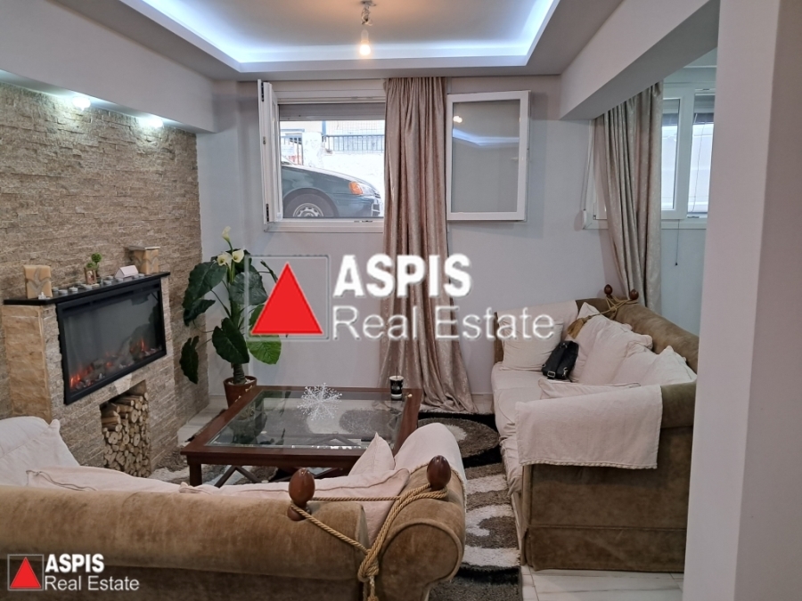 (For Sale) Residential Apartment || Piraias/Nikaia - 78 Sq.m, 2 Bedrooms, 130.000€
