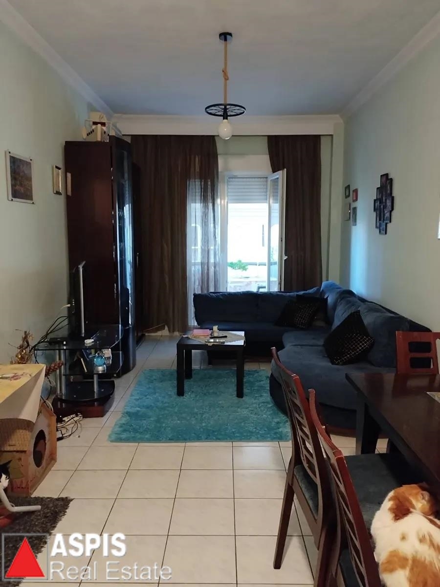 (For Sale) Residential Apartment || Thessaloniki Center/Thessaloniki - 61 Sq.m, 2 Bedrooms, 150.000€