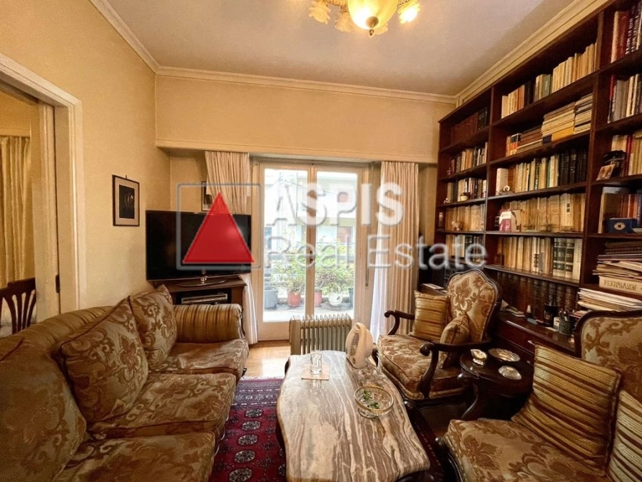 (For Sale) Residential Apartment || Athens Center/Athens - 79 Sq.m, 2 Bedrooms, 180.000€