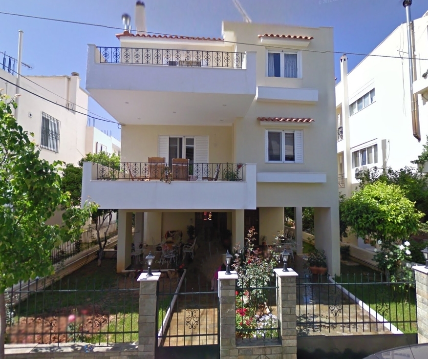 (For Auction) Residential Building || Athens South/Alimos - 358 Sq.m, 654.000€