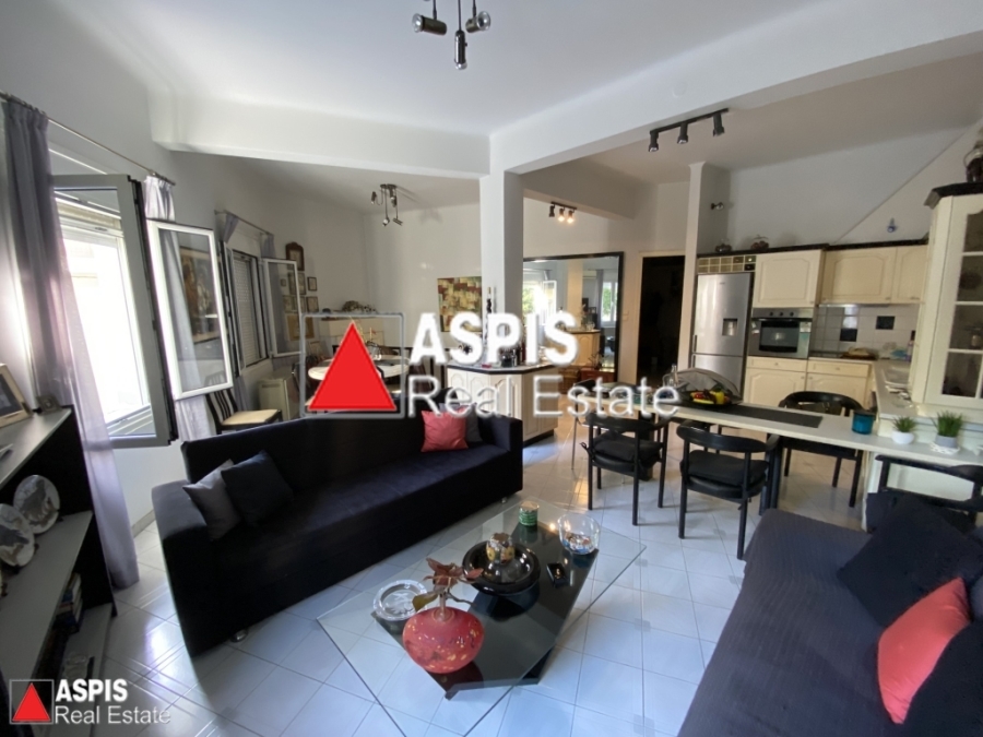 (For Sale) Residential Apartment || Piraias/Piraeus - 100 Sq.m, 2 Bedrooms, 250.000€