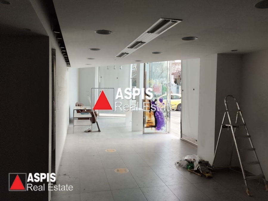 (For Sale) Commercial Retail Shop || Athens North/Marousi - 250 Sq.m, 795.000€