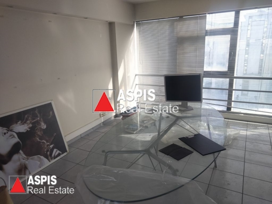 (For Sale) Commercial Office || Athens North/Marousi - 60 Sq.m, 190.000€