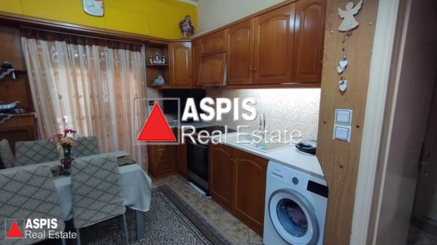 (For Sale) Residential Apartment || Piraias/Perama - 50 Sq.m, 2 Bedrooms, 115.000€