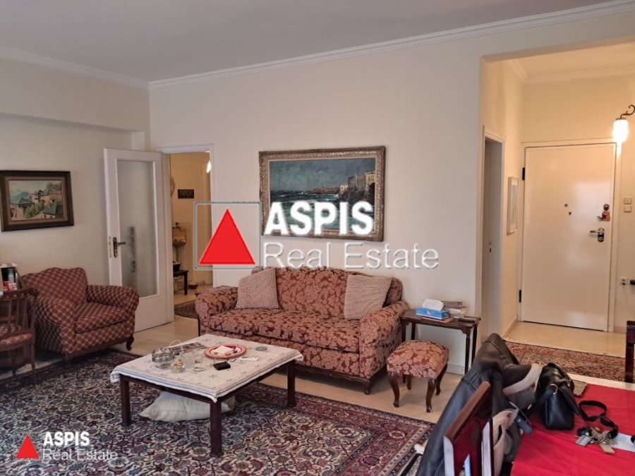 (For Sale) Residential Floor Apartment || Piraias/Piraeus - 110 Sq.m, 2 Bedrooms, 280.000€