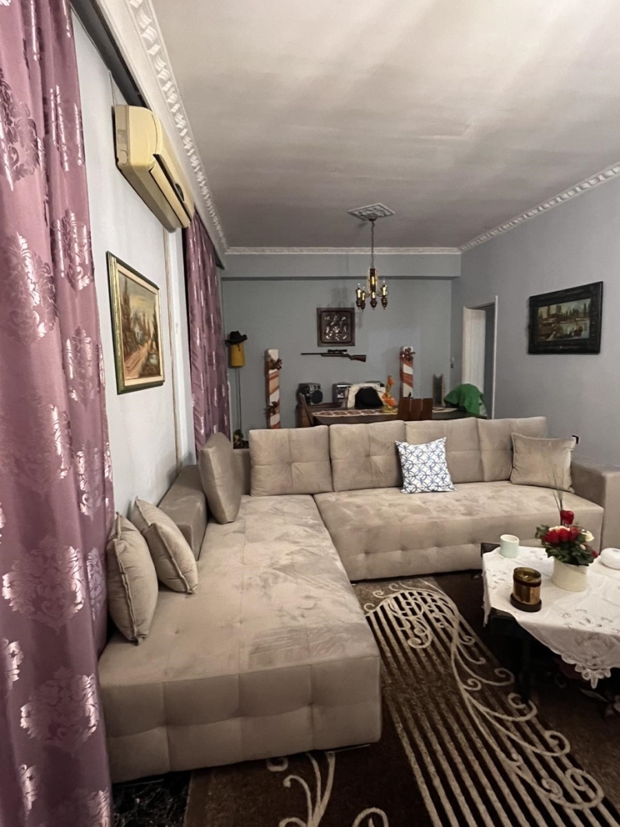 (For Sale) Residential Floor Apartment || Athens West/Ilion-Nea Liosia - 90 Sq.m, 2 Bedrooms, 170.000€