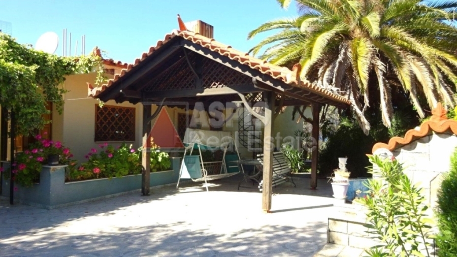 (For Sale) Residential Detached house || Lesvos/Loutra Thermis - 140 Sq.m, 3 Bedrooms, 180.000€