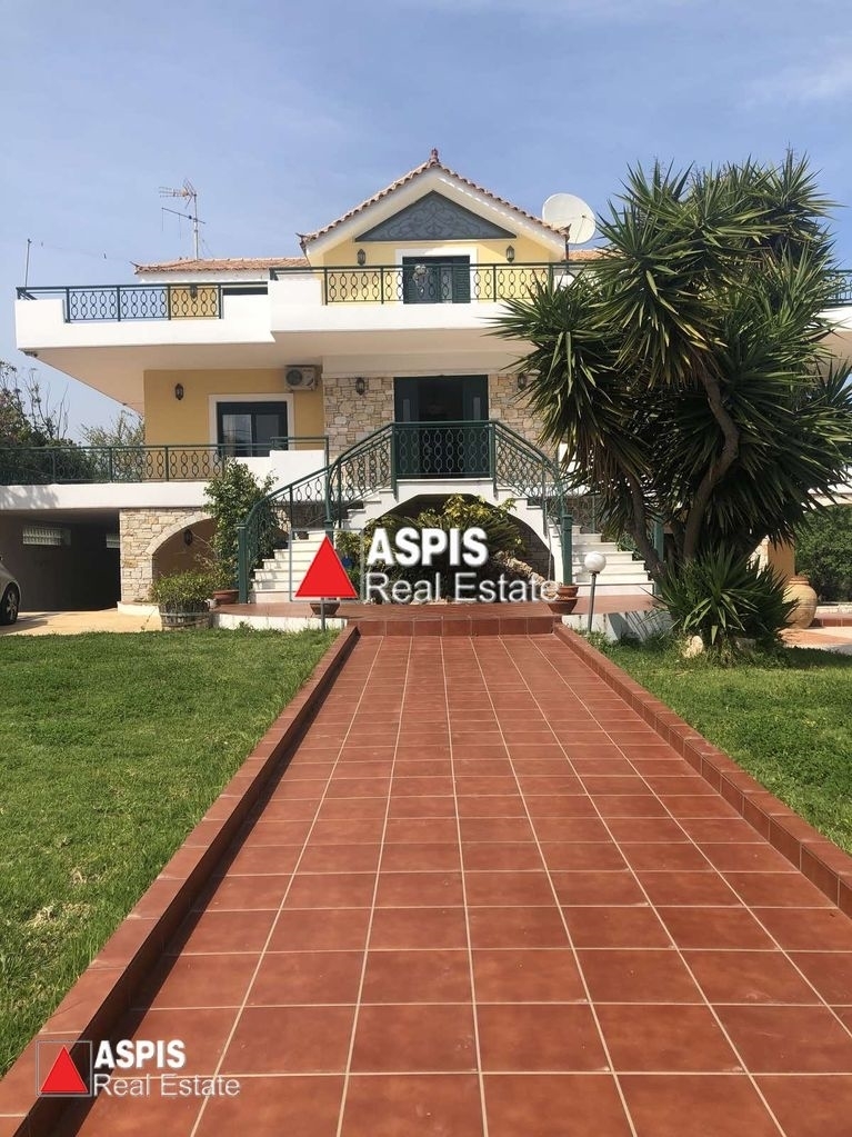 (For Sale) Residential Detached house || East Attica/Rafina - 370 Sq.m, 5 Bedrooms, 700.000€