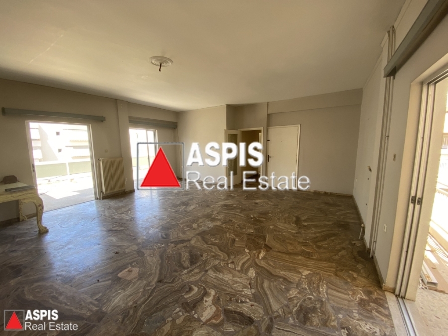 (For Sale) Residential Apartment || Piraias/Piraeus - 121 Sq.m, 3 Bedrooms, 270.000€