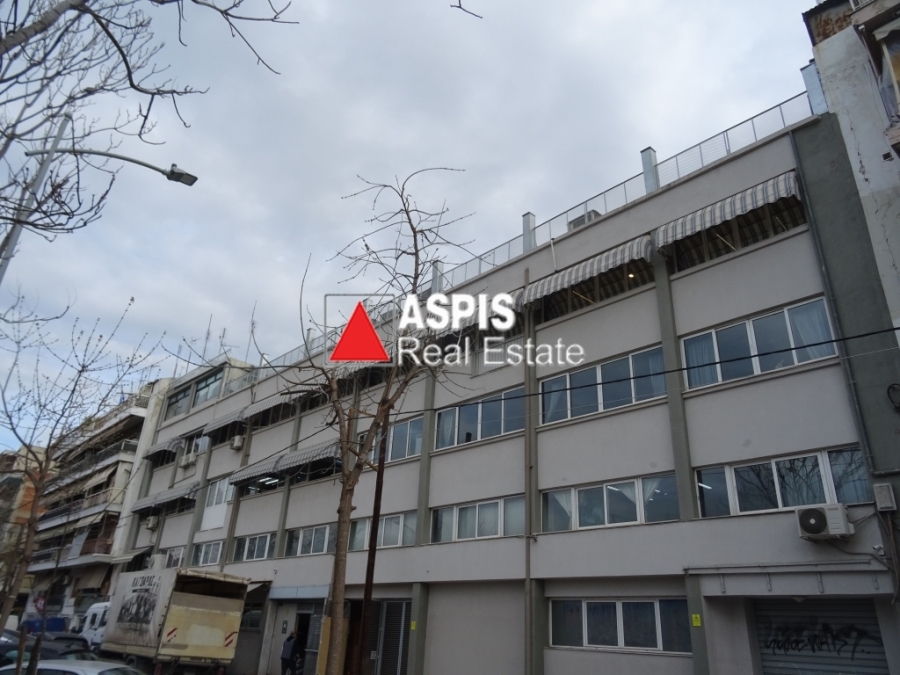 (For Sale) Commercial Small Industrial Area || Thessaloniki Center/Thessaloniki - 2.438 Sq.m, 950.000€