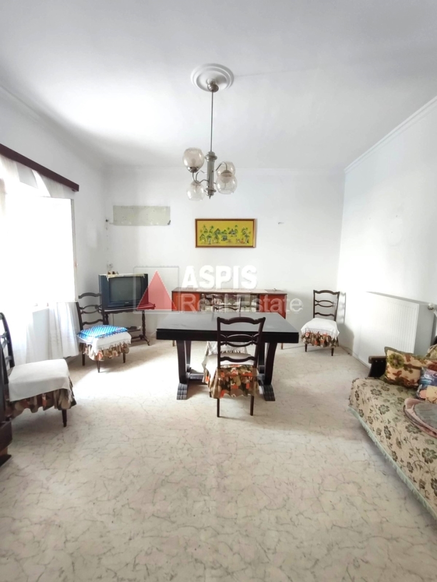 (Προς Πώληση) Κατοικία Οροφοδιαμέρισμα || Ν. Λέσβου/Μυτιλήνη - 74 τ.μ, 1 Υ/Δ, 38.000€