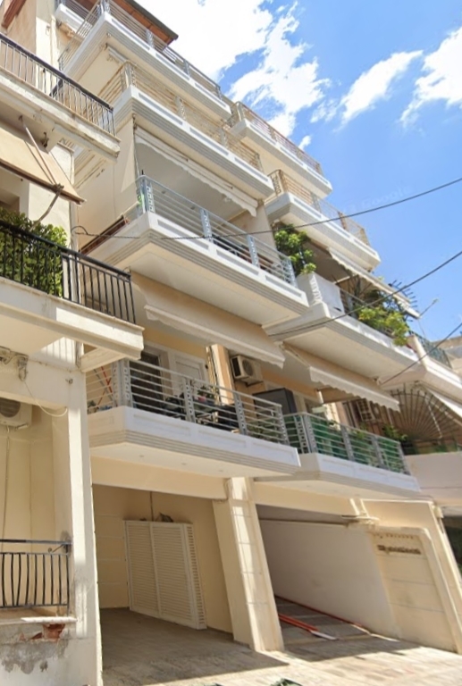(For Auction) Residential Maisonette || Piraias/Perama - 92 Sq.m, 2 Bedrooms, 135.200€