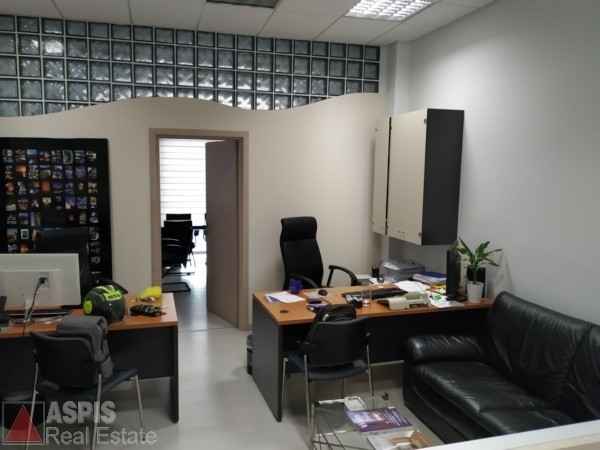 (For Rent) Commercial Office || Athens North/Agia Paraskevi - 100 Sq.m, 800€