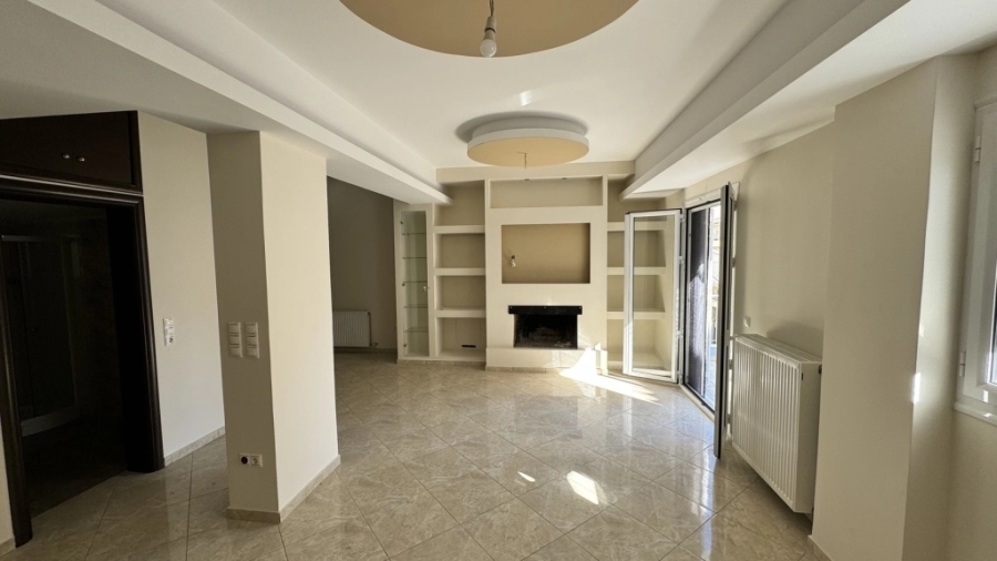 (For Sale) Residential Floor Apartment || Athens West/Ilion-Nea Liosia - 133 Sq.m, 3 Bedrooms, 210.000€